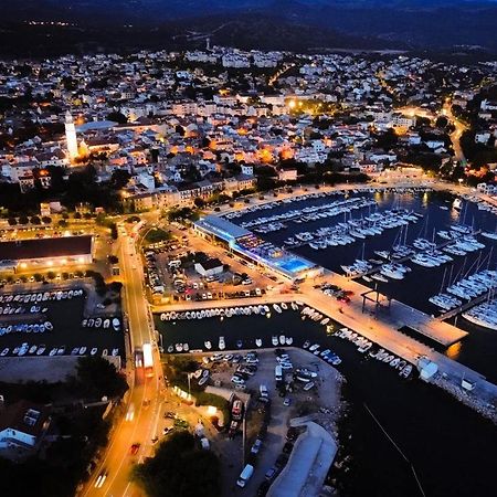Apartmens Adriana Novi Vinodolski Exteriér fotografie